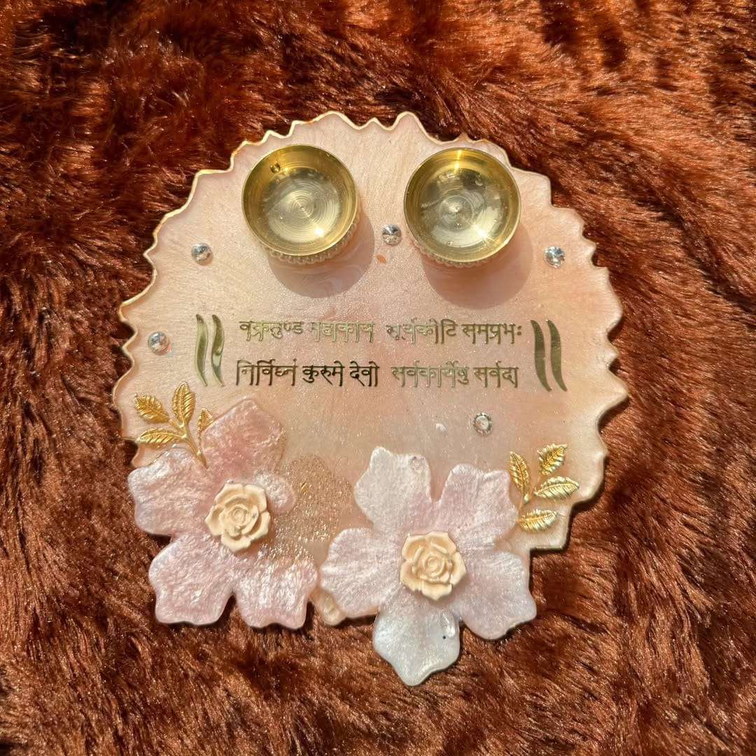custom-resin-gifts-personalised-resin-creations-for-every-occasion-12 custom-resin-gifts-personalised-resin-creations-for-every-occasion-12